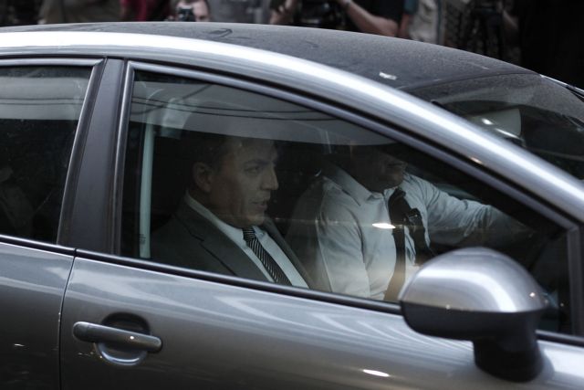 «Θα αντιδράσουμε» στις πολιτικές εξαθλίωσής μας, είπαν οι επιστήμονες στον Γ.Βρούτση