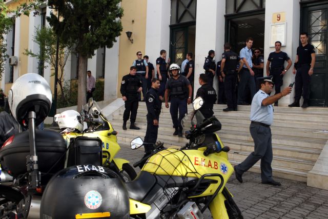 Ένας νεκρός κι ένας τραυματίας από πυροβολισμούς στα δικαστήρια της Ευελπίδων