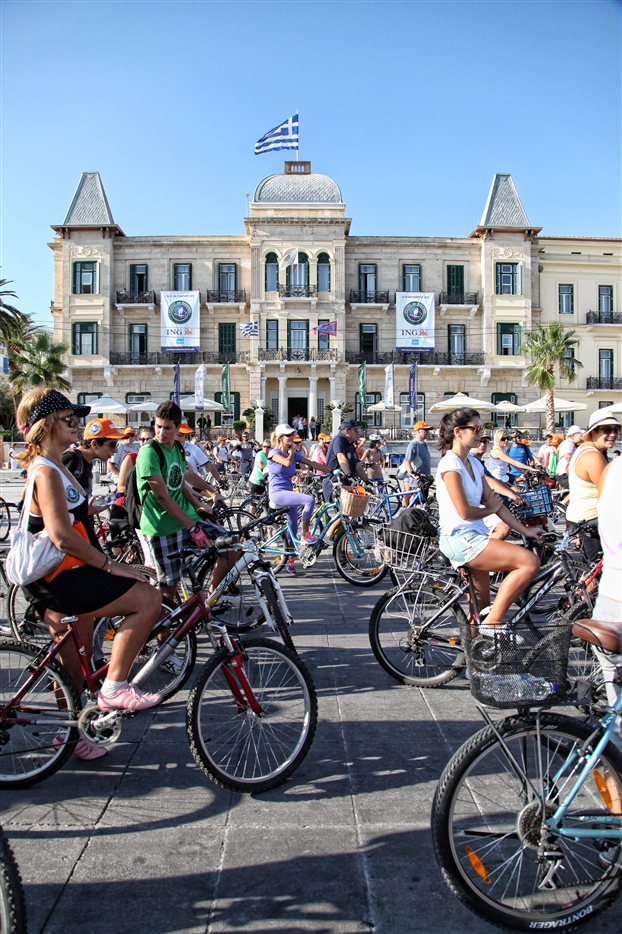 «Πόλος έλξης» οι Σπέτσες με αφορμή τον Μαραθώνιο