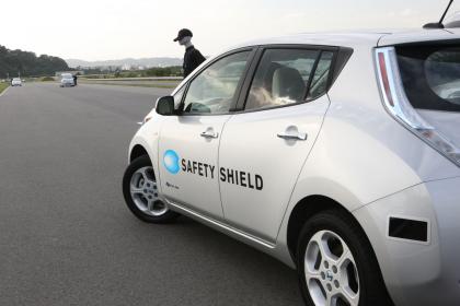 Nissan Autonomous Emergency Steer: Το τιμόνι στην υπηρεσία της ασφάλειας