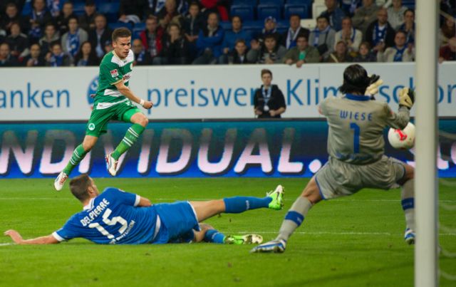 Στο τρίτο λεπτό των καθυστερήσεων «τσίμπησε» το βαθμό η Γκρόιτερ Φιρτ