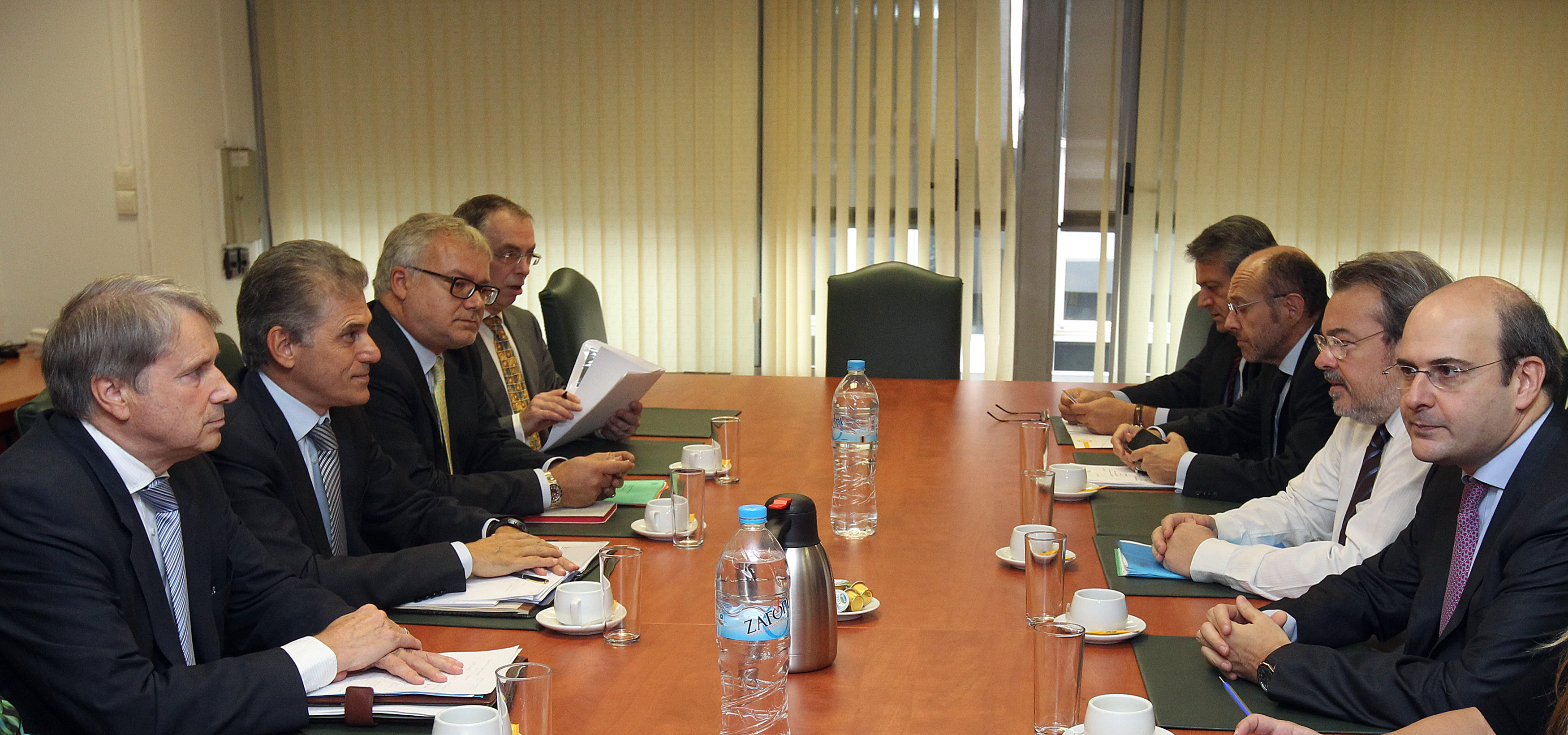 Αιχμές και από τον Χ.Ράιχενμπαχ για το ρόλο της ΕΤΕπ στο ζήτημα της ρευστότητας