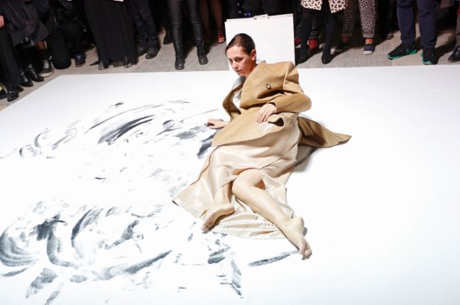 Τα Η&M συναντούν το Maison Martin Margiela