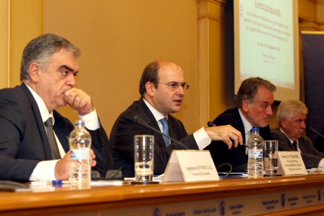 Αλλαγή της μεθόδου υπολογισμού των κοινοτικών πόρων για την Ελλάδα ζητεί ο Κ.Χατζηδάκης