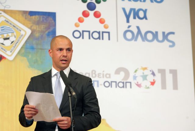 «Κάτω τα χέρια από τους ποδοσφαιριστές» λέει ο ΠΣΑΠ