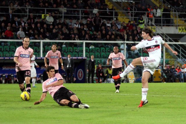 Τι έχει το (παλ)έρμο και δε νικάει; Από 2-0… ισοπαλία με Μίλαν