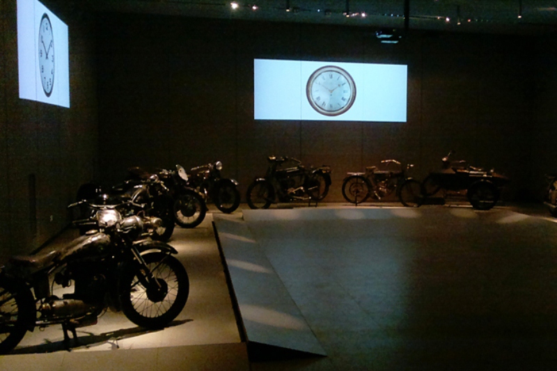 Διασχίζοντας το χρόνο σε δύο τροχούς