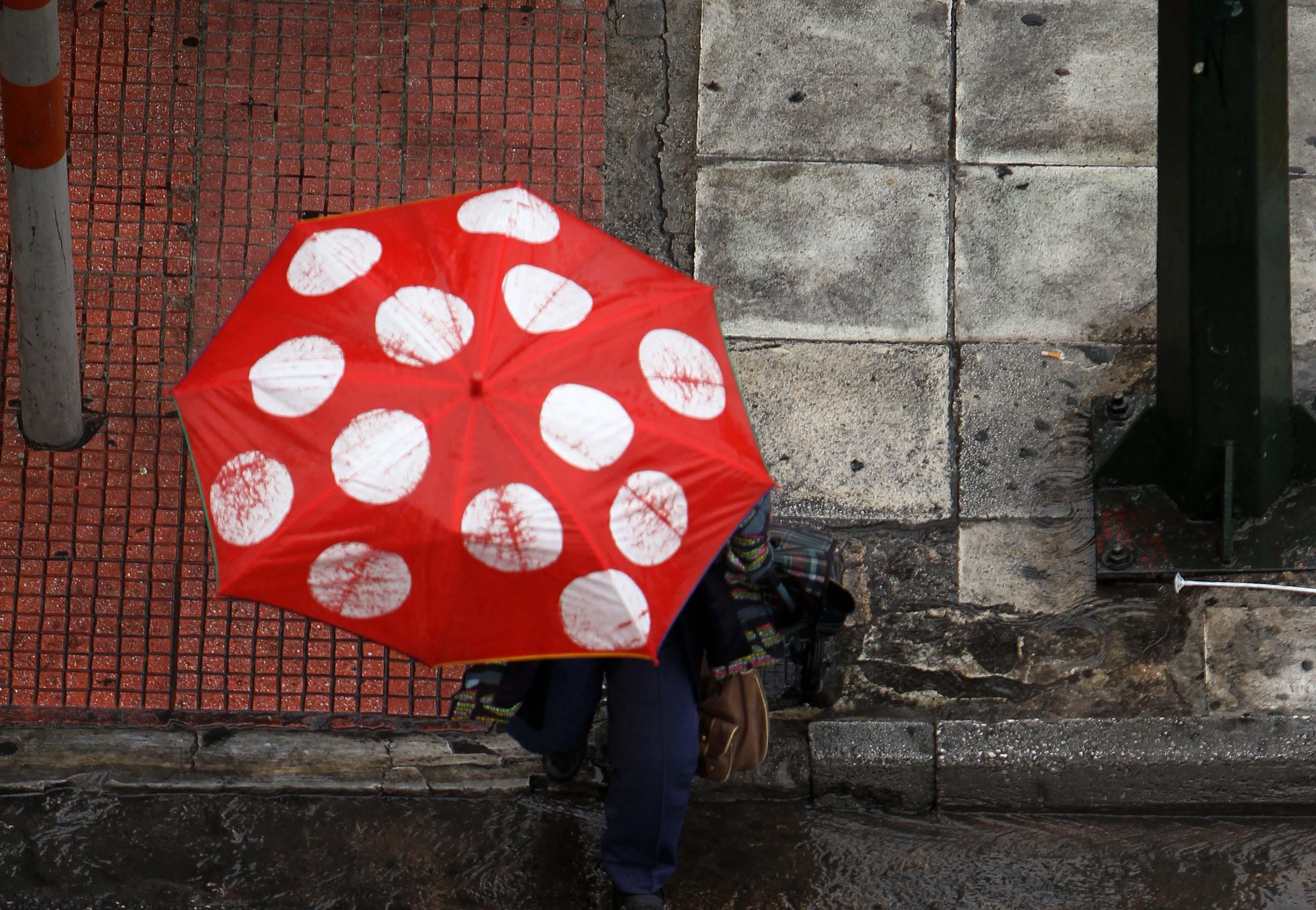Χαλάει ο καιρός την Πέμπτη με βροχές, καταιγίδες και ισχυρούς ανέμους