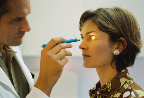 Ο ετήσιος οφθαλμολογικός έλεγχος μπορεί να προλάβει την τύφλωση