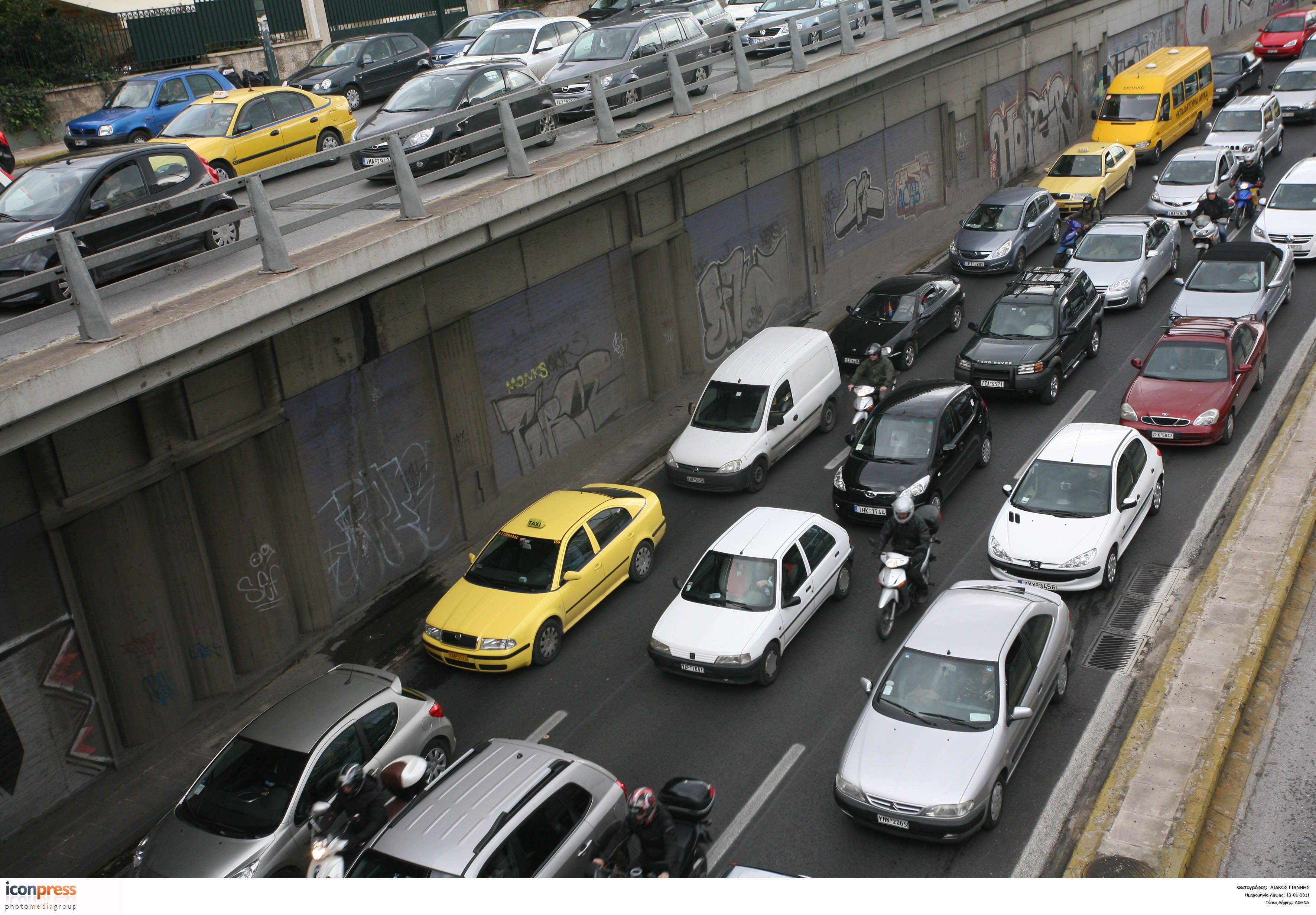Μέσω Taxisnet, την επόμενη εβδομάδα, τα ειδοποιητήρια των τελών κυκλοφορίας για το 2013