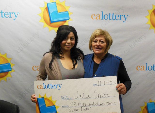 Νικήτρια τζακ ποτ στις ΗΠΑ είχε ξεχάσει τον τυχερό λαχνό στο αυτοκίνητό της για μήνες