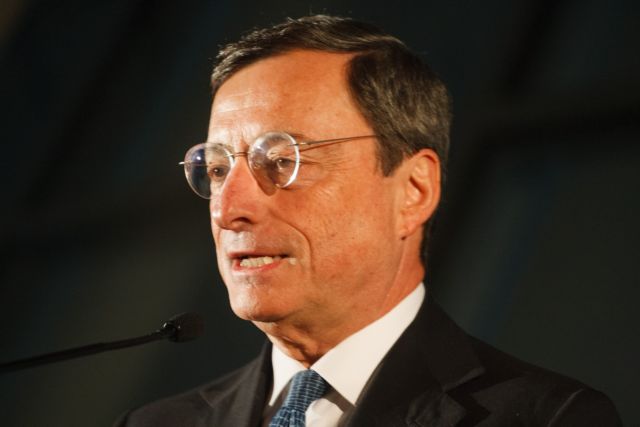 Να συνεχίσει τις προσπάθειες καλεί την ελληνική κυβέρνηση ο Μάριο Ντράγκι