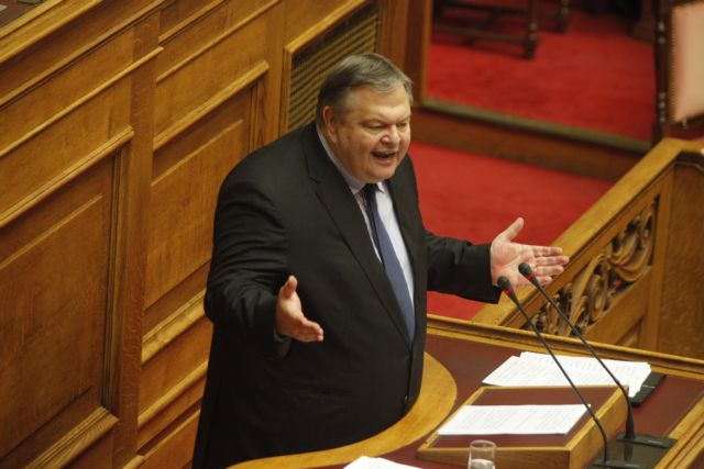 Επίθεση Βενιζέλου σε Τσίπρα ότι «επενδύει πολιτικά στο θάνατο της χώρας»