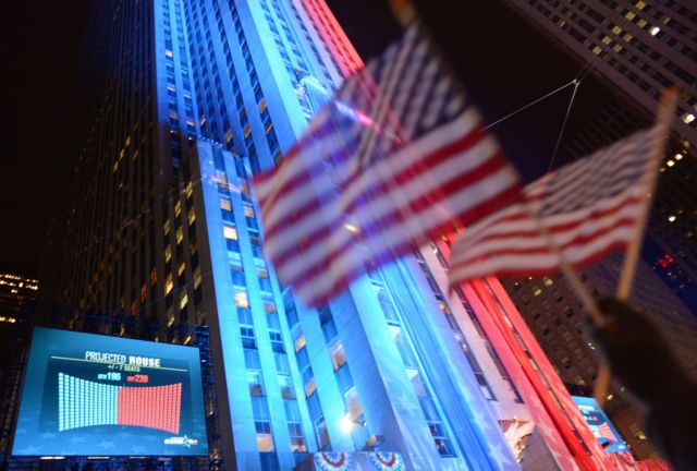 Στο έλλειμμα επικεντρώνεται πλέον ο Ομπάμα ζητώντας διακομματική συνεργασία