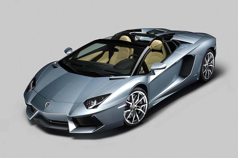 Lamborghini Aventador Roadster 2013: Μεταξύ ουρανού και ασφάλτου