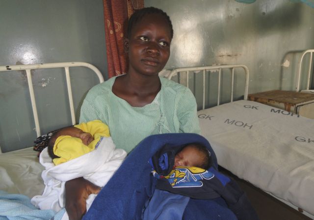 Γνωρίστε τον Μπαράκ Ομπάμα και τον Μιτ Ρόμνεϊ -στην Κένυα…