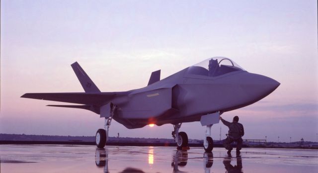 Κατακόρυφη αύξηση των κυβερνοεπιθέσεων στο μεγαλύτερο προμηθευτή του Πενταγώνου