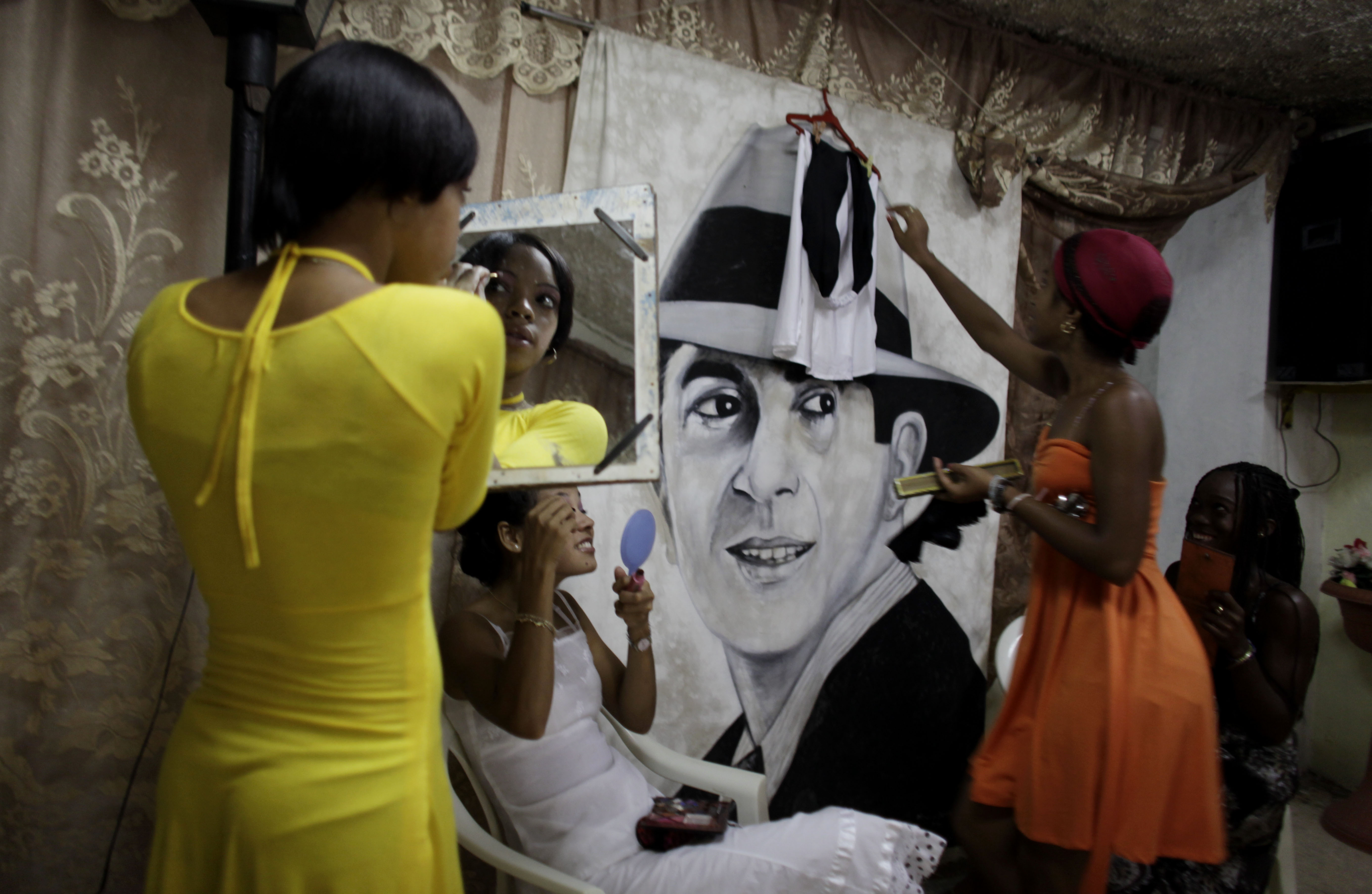 Ένοχο παρελθόν φέρεται να έκρυβε ο θρύλος του τάνγκο Κάρλος Γκαρντέλ