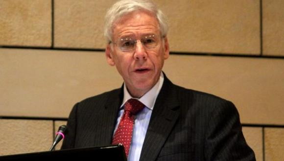 Μείωση επιτοκίων στα δάνεια προς την Ελλάδα ζήτησε ο Τσαρλς Νταλάρα