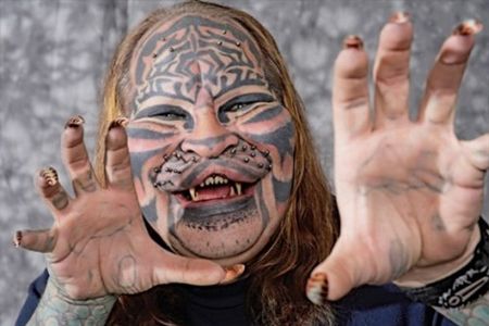 Αυτοκτόνησε ο «άνθρωπος γάτα» από τη Νεβάδα