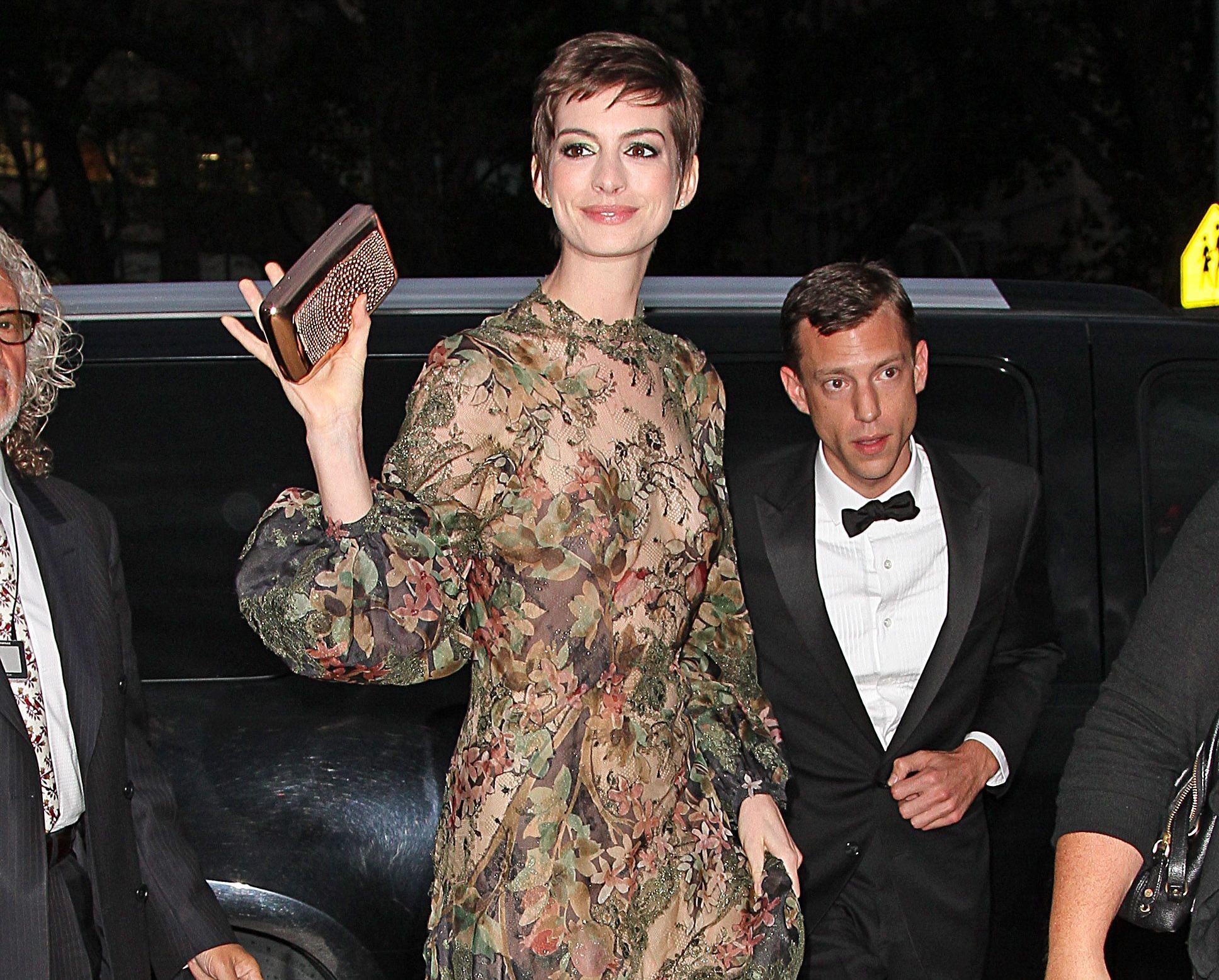 10 λόγοι που αγάπαμε την Anne Hathaway