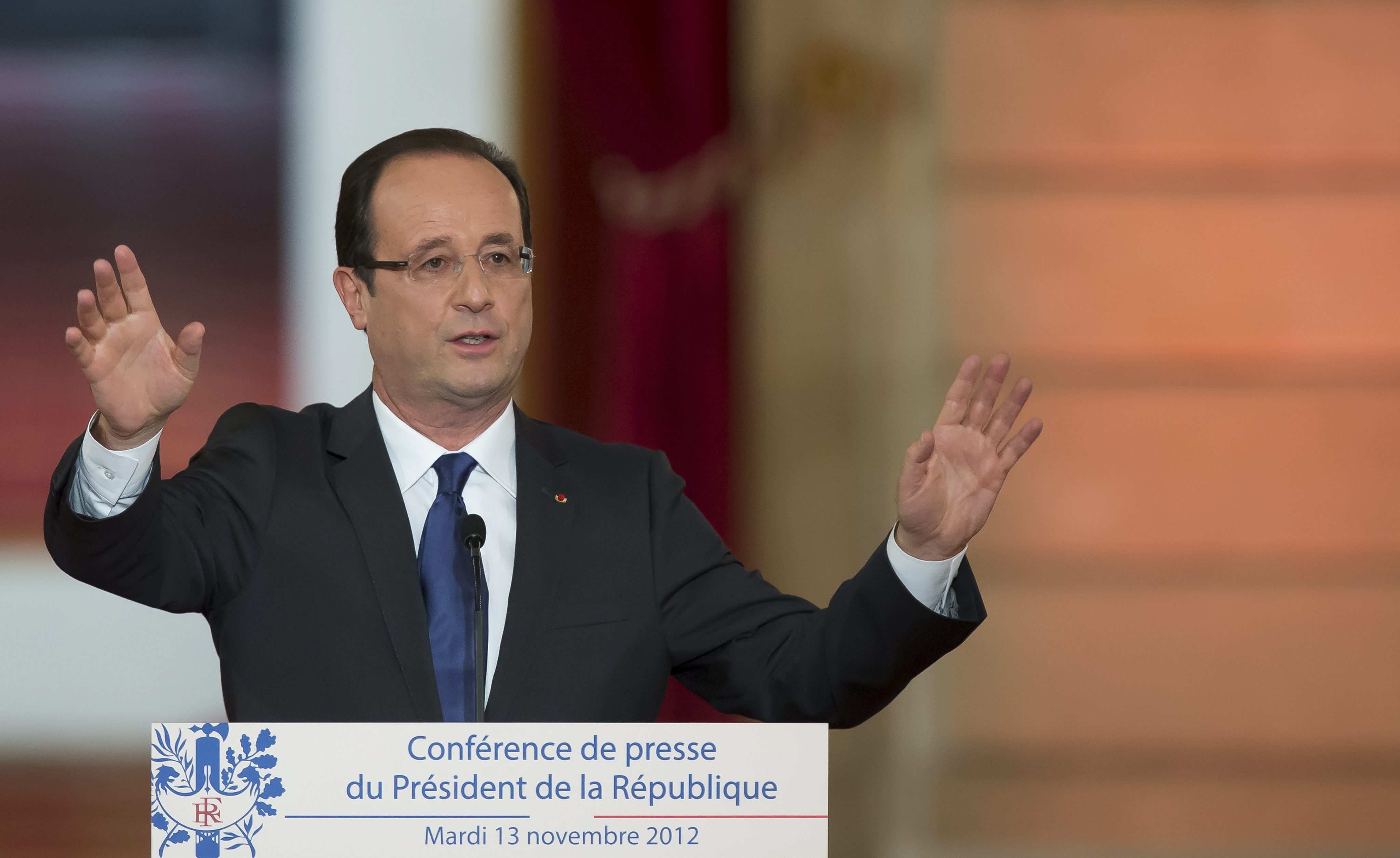 Για εξοπλισμό των Σύρων ανταρτών πιέζει η Γαλλία