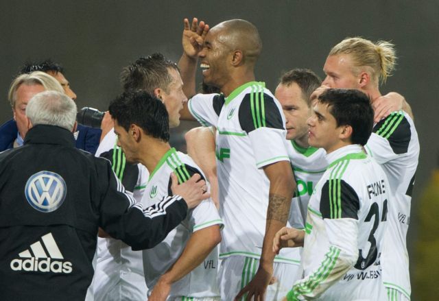 Η Βέρντερ γλίτωσε την… φορτούνα, «διπλό» για Βόλφσμπουργκ