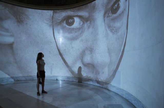 Ρετροσπεκτίβα στο έργο του Νταλί διοργανώνει το Κέντρο Πομπιντού στο Παρίσι
