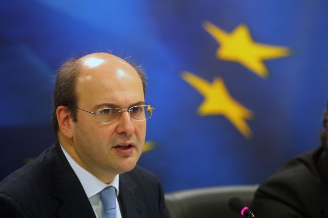 Τράπεζες και τρόικα δεν επιτρέπουν «κούρεμα» στεγαστικών δανείων, κατά τον Κ.Χατζηδάκη