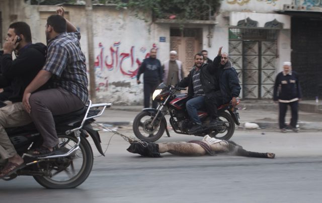 Εκεχειρία στη Γάζα «δείχνει» η Αίγυπτος, όμως οι εχθροπραξίες συνεχίζονται