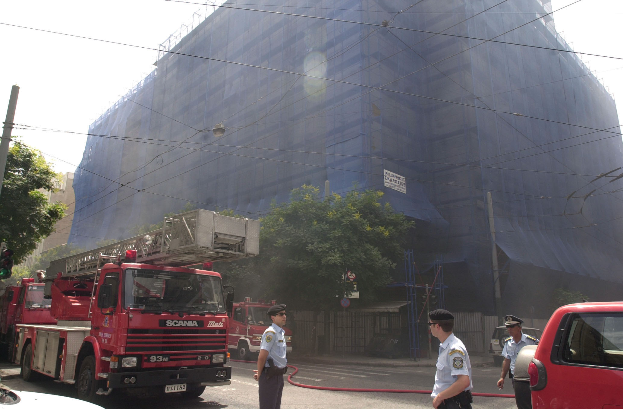 Το 2013 η μετεγκατάσταση του ΥΠΕΚΑ στο κτίριο του Μινιόν