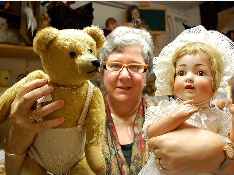 Κλινική για κούκλες έχει νοσηλεύσει πάνω από 10.000 «ασθενείς»