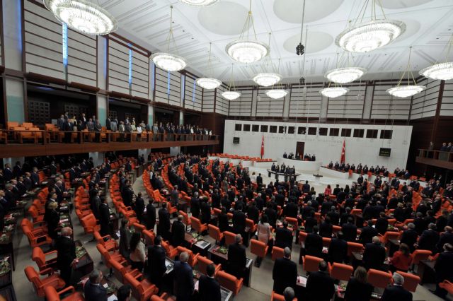 Υπέρ του κοσμικού χαρακτήρα του υπό αναθεώρηση Συντάγματος τάσσονται οι Τούρκοι