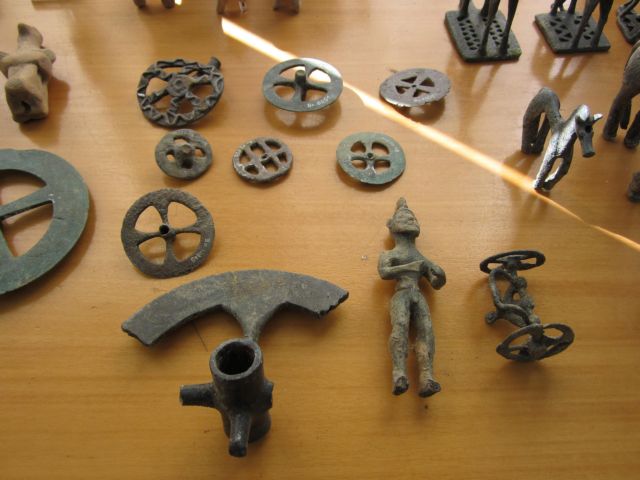 Στον ανακριτή οδηγούνται οι τρεις για τη ληστεία στο Μουσείο της Αρχαίας Ολυμπίας