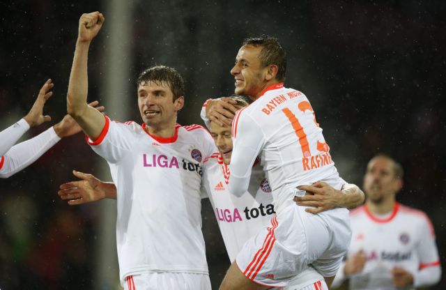 Η Μπάγερν φαίνεται να δένει τον τίτλο στη Γερμανία