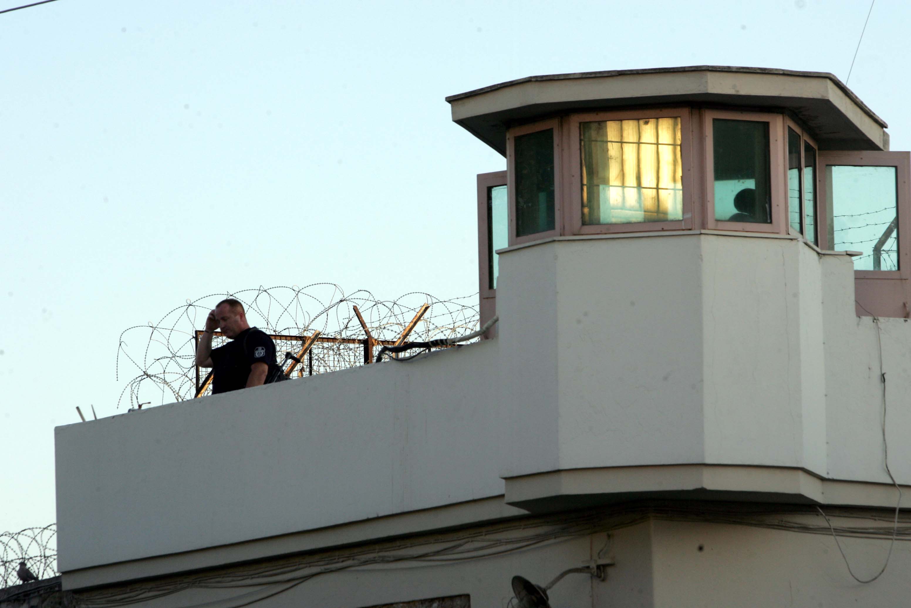 Αρνήθηκε ο Ν.Ντερτιλής άδεια από τις φυλακές για να μεταβεί στην κηδεία του γιου του