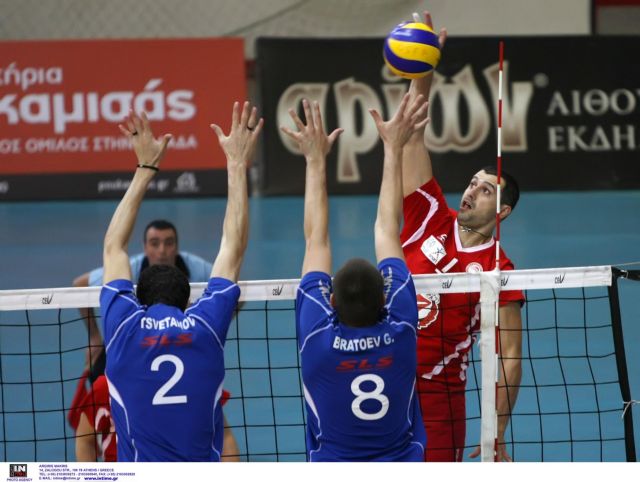 Πρώτο βήμα για Ολυμπιακό, ήττες για Παμβοχαϊκό, ΑΕΚ και «ερυθρόλευκες»