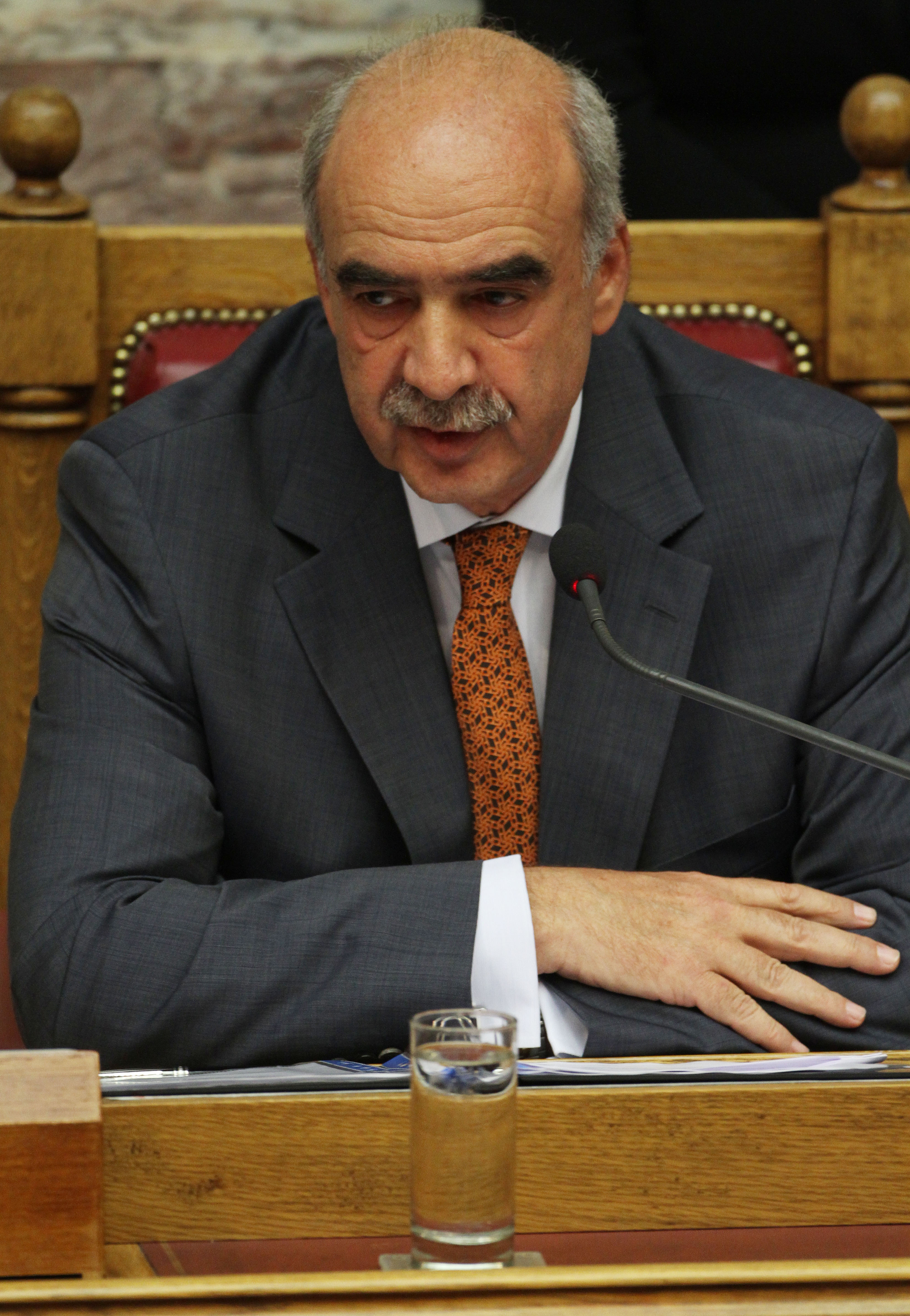 Διάλογο για όλα τα θεσμικά ζητήματα προανήγγειλε ο Ευ. Μεϊμαράκης