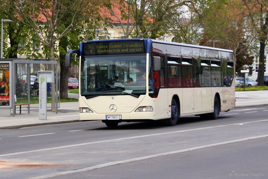 Οδηγός λεωφορείου βρήκε και παρέδωσε τσάντα με 390.000 ευρώ