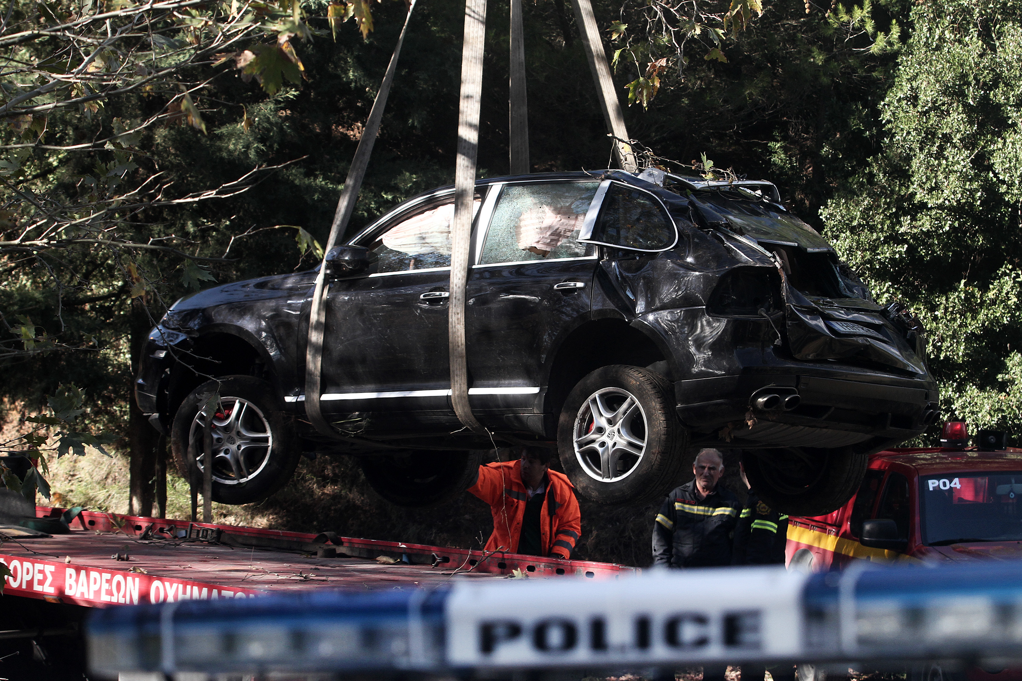 Ανθρωποκυνηγητό για τέσσερις ληστές που άρπαξαν το τζιπ του Μάκη Τριανταφυλλόπουλου