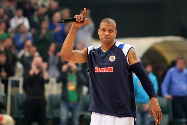 Υπόσχεση επιστροφής από τον δακρυσμένο Μπατίστ