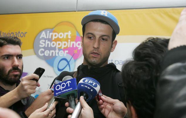 Πάτησε Αθήνα ο Καπόνο και δήλωσε ανυπόμονος για ΠΑΟ…