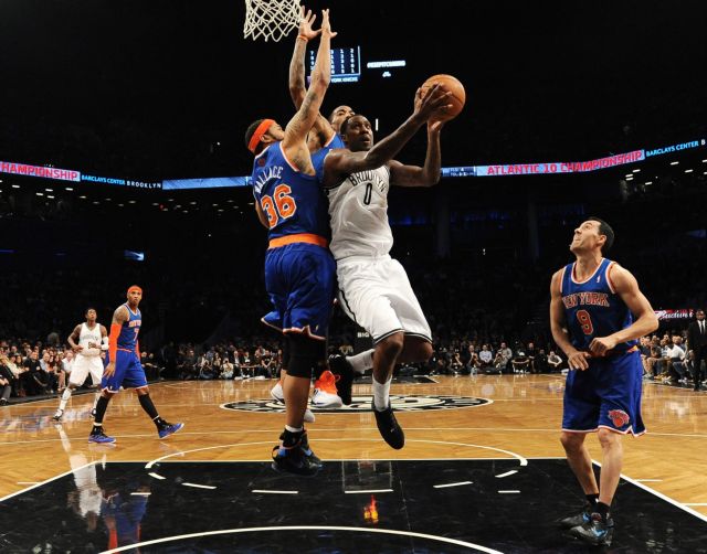 Οι 42 πόντοι του Κόμπι Μπράιαντ δεν φτάνουν για τους Λέικερς