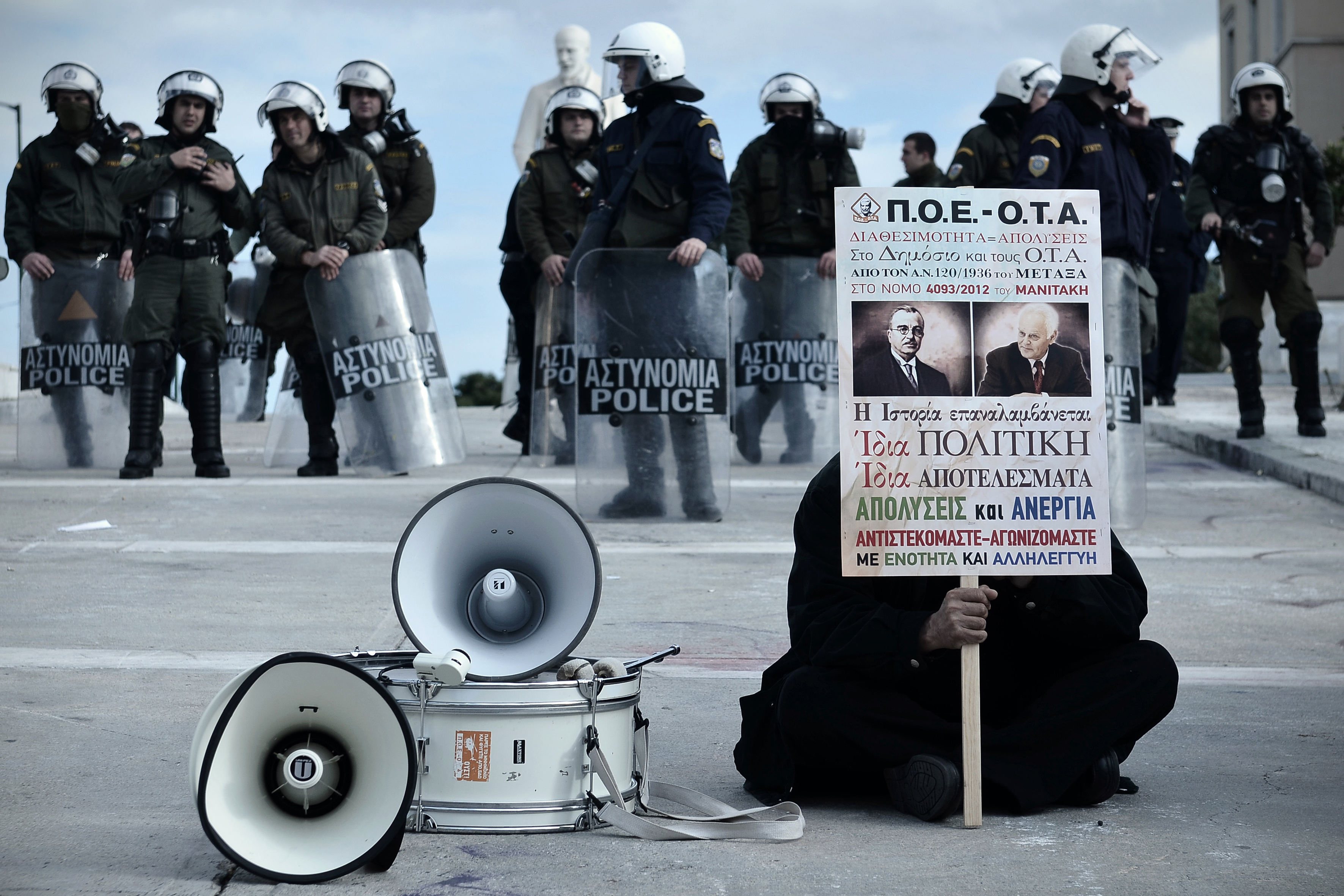 Σε 48ωρη απεργία Πέμπτη και Παρασκευή προχωρά η ΠΟΕ-ΟΤΑ