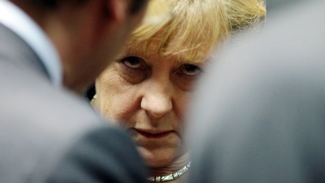 Η μη δημοφιλής πολιτική της λιτότητας αρχίζει να αποδίδει, επισημαίνει η Μέρκελ