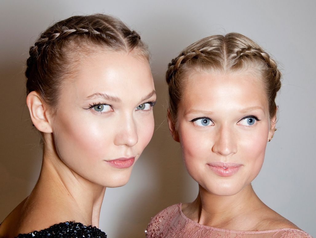 Ενα couture χτένισμα για τις γιορτές και πώς να το πετύχουμε