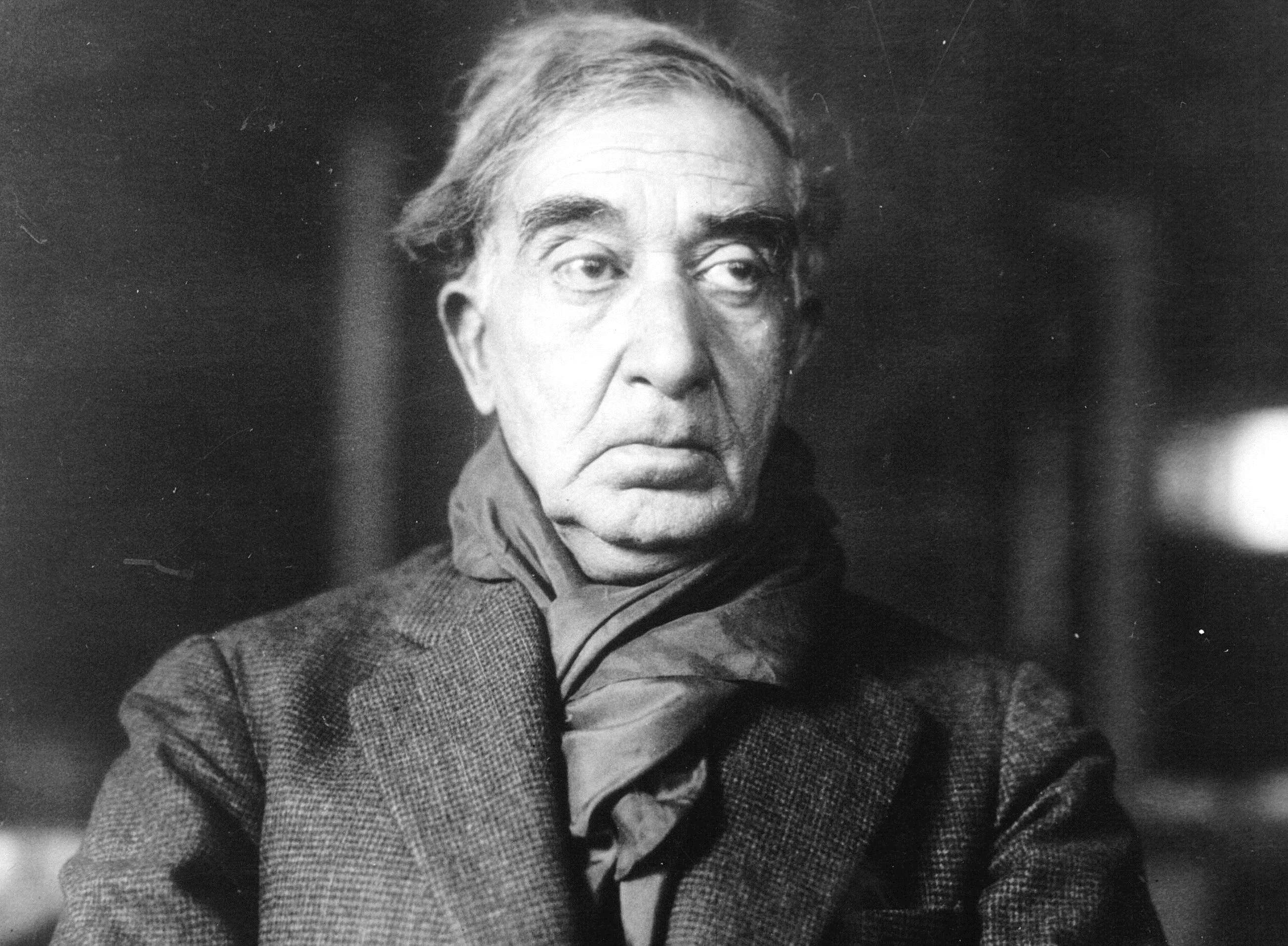 «Έτος Κ.Π.Καβάφη» ανακηρύχθηκε το 2013