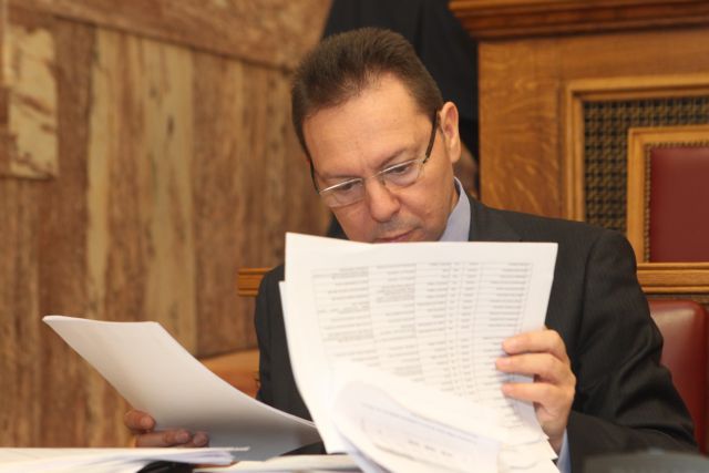 Πρέπει να εξαντληθεί η κυβερνητική θητεία για να σωθεί η Ελλάδα, λέει ο Στουρνάρας