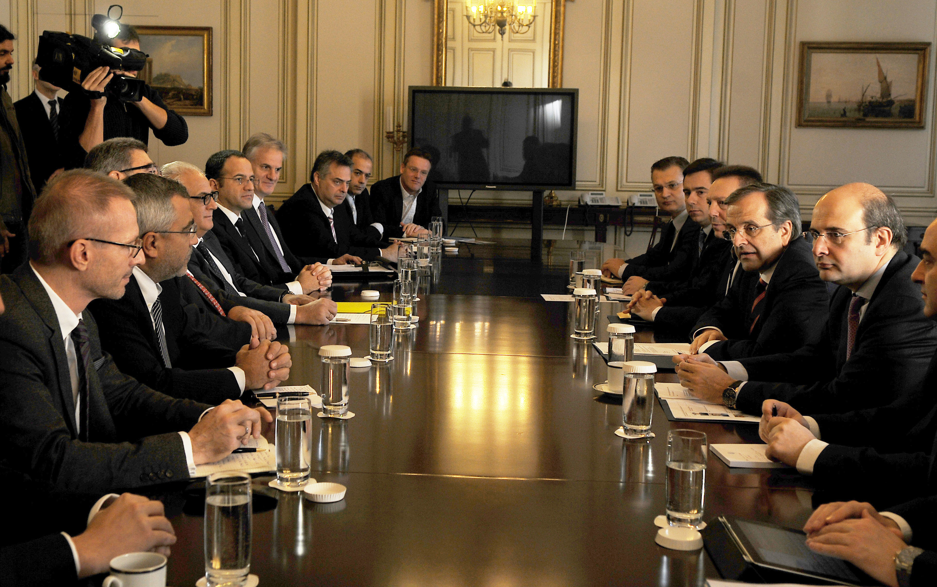 Υπό μελέτη η σύσταση Συμβουλίου Οικονομικής Ανάπτυξης