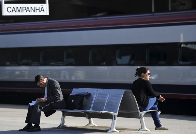 Προβλήματα στις μετακινήσεις στην Πορτογαλία από την απεργία των σιδηροδρομικών υπαλλήλων